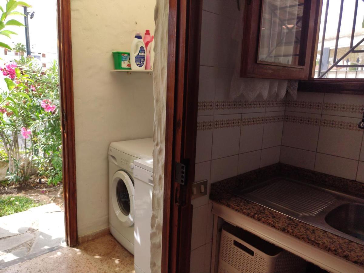 Lovely 2 Bedroom Bungalow With Parking Maspalomas  Eksteriør billede