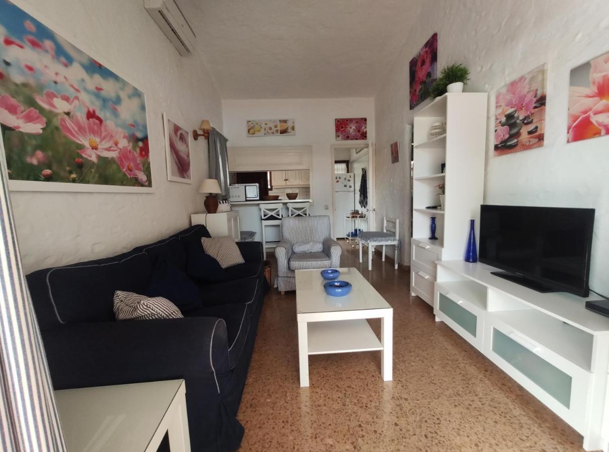 Lovely 2 Bedroom Bungalow With Parking Maspalomas  Eksteriør billede